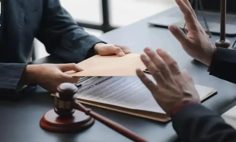 بهترین وکیل سایبری