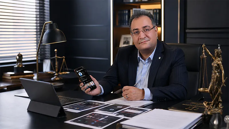 علیرضا طباطبایی وکیل جرائم رایانهای در پرونده شناسایی صاحب پیج ناشناس اینستاگرام